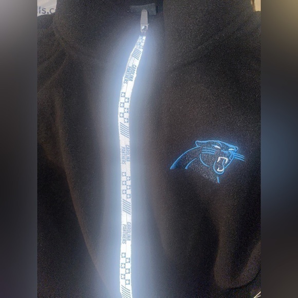 NFL Other - Men’s new Team NFL apparel  North Carolina Panthers vest size M medium